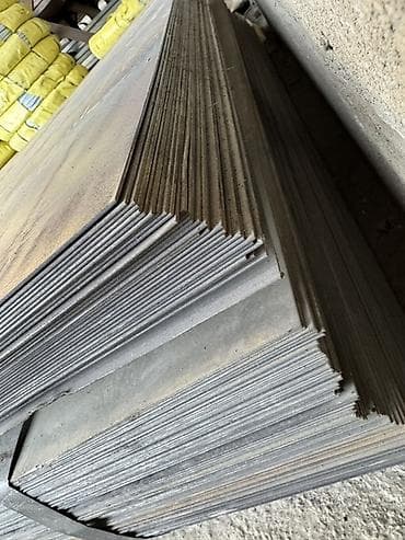 гибкий пластик: Стальные листы 1.5(1.25х2.50) г/к 🇷🇺 и профильные трубы 120х120х4.0 — 1