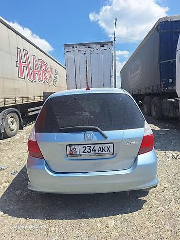 Продажа авто: Honda Jazz: 2009 г., 1.5 л, Механика, Бензин, Хэтчбэк — 3