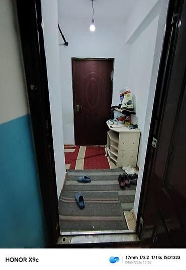 аренда кобинета: 1 комната, 43 м², 2 этаж, Старый ремонт — 2