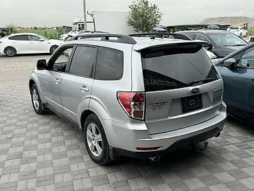 Subaru Forester: 2008 г., 2 л, Механика, Бензин, Кроссовер