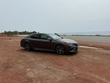 corolla 2004: Toyota Camry: 2020 г., 2.5 л, Автомат, Бензин, Седан — 5