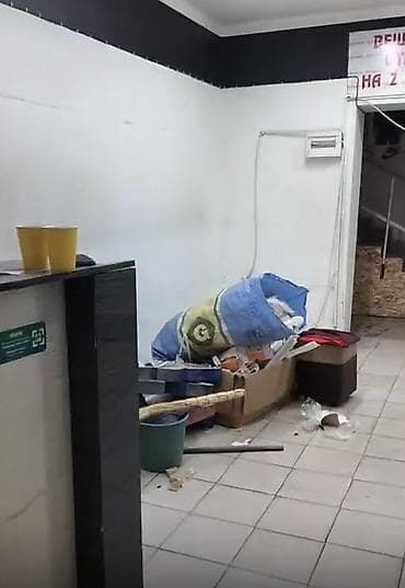 ошский рынок пол дом: Сдаю помещение под либо 200м2 1 этаж и 2 этаж Рынок Ош базар На — 9