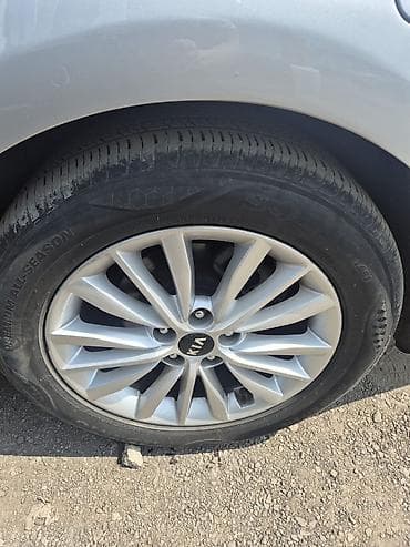 faw besturn b70: Kia K7: 2020 г., 3 л, Газ — 8