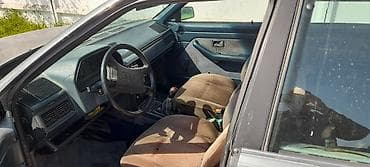 Audi: Audi 100: 1986 г., 1.8 л, Кол менен иштөөчү, Бензин, Седан — 5