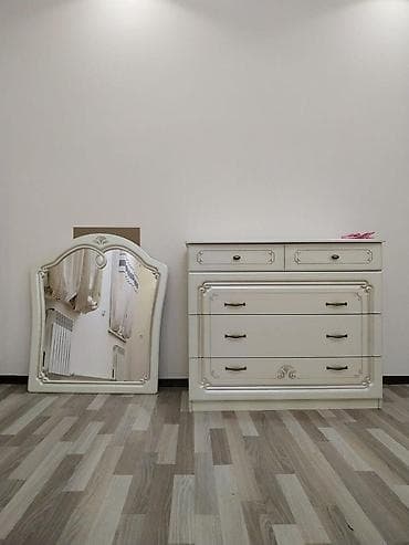 mamaroo 3 0: Спальня гарнитура Валерия. производство Белоруссия. б/у в хорошем — 2