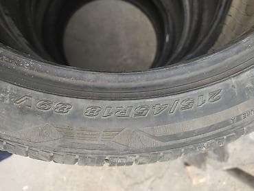 Летние шины 215/45 R18 89V, комплект из 4 шт.

6000 сом адрес Ош
