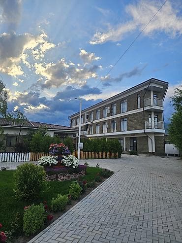 Ысык-Көлдө эс алуу: Ысык-Көлдө ижарага батир, Palm Beach, Чок-Тал, 5 орун, Баасы Бүтүндөй турак үй үчүн — 10