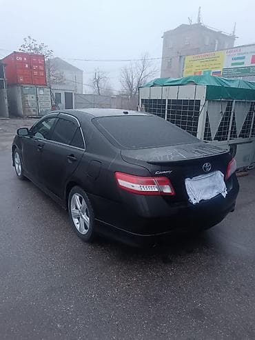 жукили: Toyota Camry: 2011 г., 2.5 л, Автомат, Бензин, Седан — 4