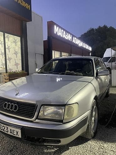 Унаа: Audi 100: 1994 г., 2.3 л, Кол менен иштөөчү, Бензин, Универсал — 4