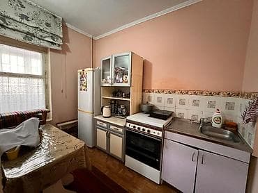 Квартиры: 3 комнаты, 86 м², Индивидуалка, 2 этаж, Старый ремонт — 10