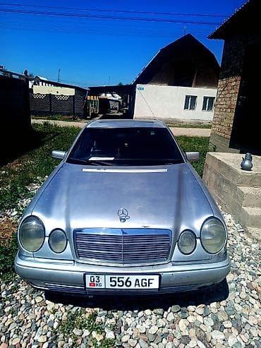 Mercedes-Benz E-Class: 1996 г., 3.2 л, Автомат, Бензин, Седан