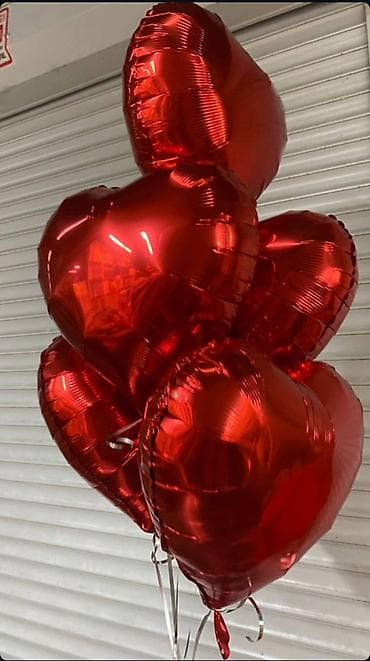 сердце из шариков: Фольгированные шары Цена: сердечка шарик один штук 150сом А цифры — 2
