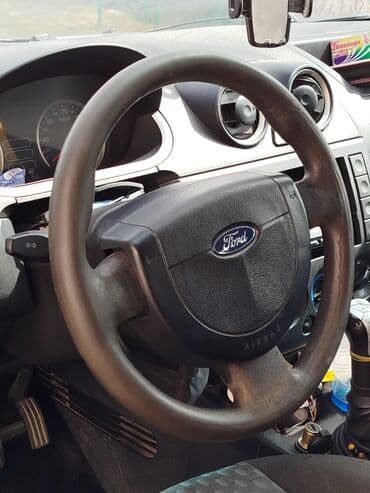 шины для нексии: Ford Fiesta: 2005 г., 1.4 л, Механика, Бензин, Хэтчбэк — 3