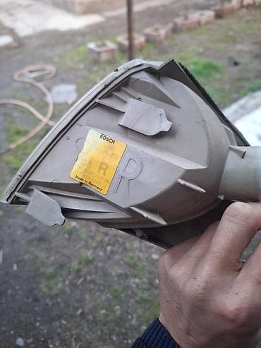 Стоп-сигналы: Правый поворотник Mercedes-Benz 1995 г., Б/у, Оригинал, Германия — 2