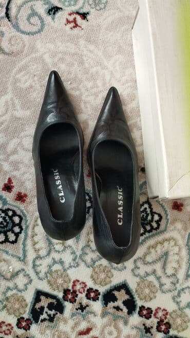 купить зимнюю мужскую обувь в бишкеке: Классические женские лодочки на высоком шпильке. - Цвет: черный - — 3