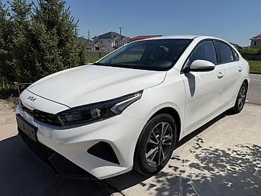 Продажа авто: Kia K3: 2021 г., 1.6 л, Вариатор, Бензин, Седан — 2
