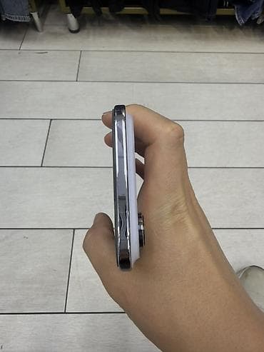 iphone 11: IPhone Air, Б/у, 256 ГБ, Белый, Защитное стекло, Чехол, Коробка, 93 % — 4