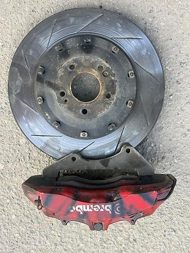 Автохимия: Тормозной комплект Brembo, передняя ось: - Многопоршневые суппорты — 2