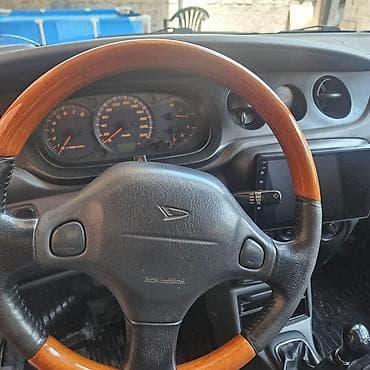 Транспорт: Daihatsu YRV: 2002 г., 1.3 л, Механика, Бензин — 7
