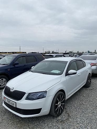 а4 б5: Skoda Octavia: 2016 г., 1.6 л, Автомат, Бензин, Лифтбек — 2