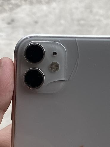 a 13: IPhone 11, Б/у, 128 ГБ, Белый, Защитное стекло, Кабель, Коробка, 81 % — 9