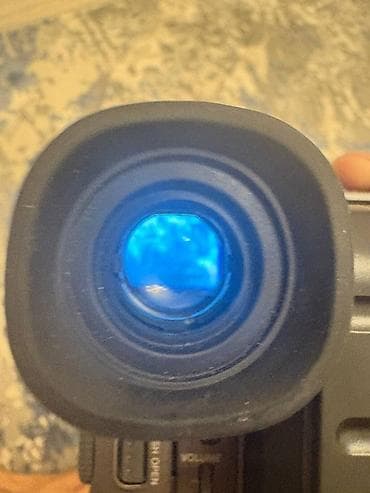 cd disk: Видеокамера Sony Handycam Vision CCD-TRV12E (PAL), формат Video8 — 9