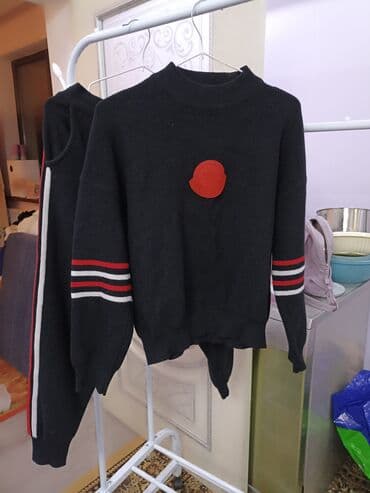 Двойка оригинал,бренда moncler ( италия)