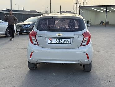 матиз багаж: Chevrolet Spark: 2017 г., 1 л, Вариатор, Бензин, Хэтчбэк — 2