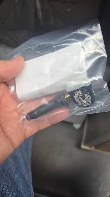 maxxis 980: Шины 265 / 45 / R 21, Лето, Новый, 1 шт, Легковые, Италия, Pirelli — 8