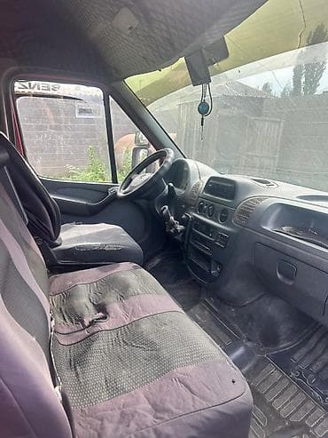 портерге шина: Жүк ташуучу унаа, Mercedes-Benz, Стандарт, 3 т, Колдонулган — 3