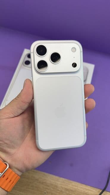 IPhone 17 Pro, Б/у, 256 ГБ, Коробка, 100 %