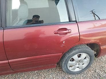 прокладка субару: Subaru Forester: 2000 г., 2 л, Автомат, Бензин, Кроссовер — 4