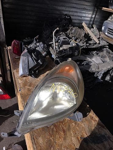 daewoo spark: Передняя левая фара Toyota 2003 г., Б/у, Оригинал, Япония — 2