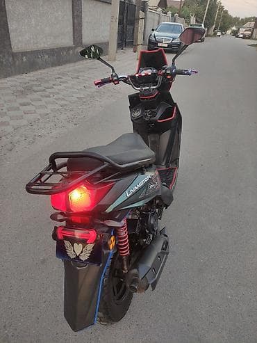 Скутер Livimoto (Jet Moto) — яркий городской внедорожный стиль — 3