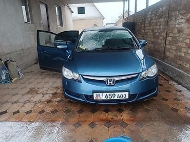 civic: Honda Civic: 2006 г., 1.8 л, Ручные, Бензин, Седан — 1