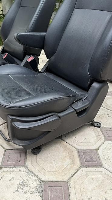 Транспорт: Орундуктар комплектиси, Булгаары, Kia Колдонулган, Корея — 7