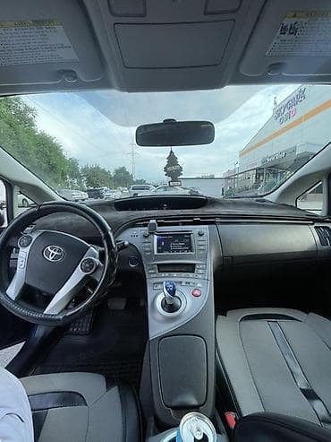 abs prius: Toyota Prius: 2015 г., 1.8 л, Автомат, Гибрид, Хэтчбэк — 4