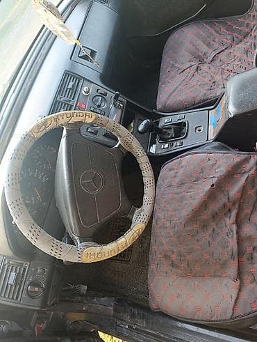 mers e124: Mercedes-Benz : 1995 г., 1.8 л, Механика, Седан — 1