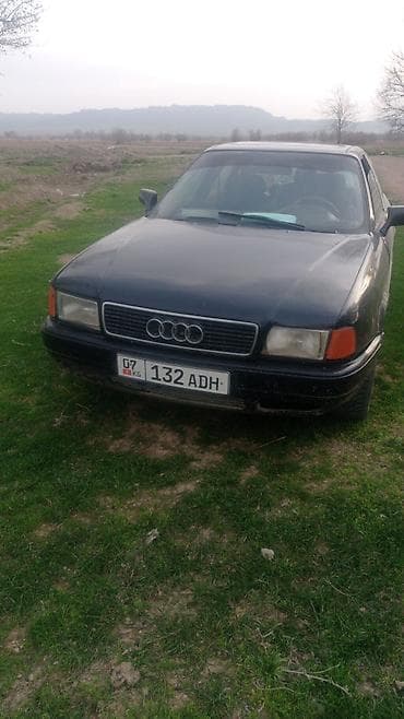 салон авто: Audi 100: 1992 г., 2 л, Ручные, Бензин, Седан — 4