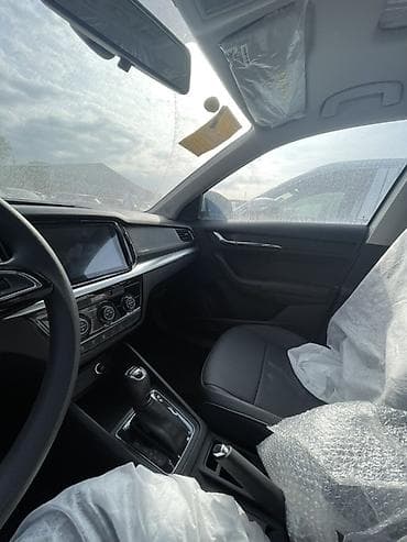 матиз 2 фар: Skoda : 2025 г., 1.5 л, Автомат, Бензин, Кроссовер — 7