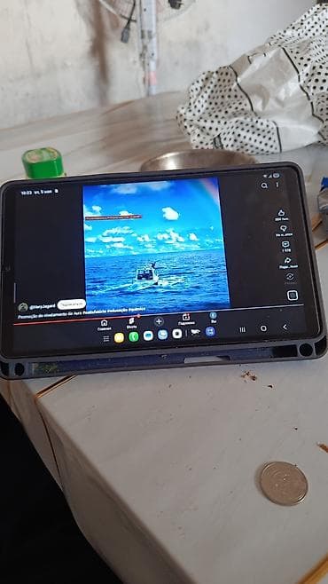 самсунг з: Планшет, Samsung, 10" - 11", Классический — 1