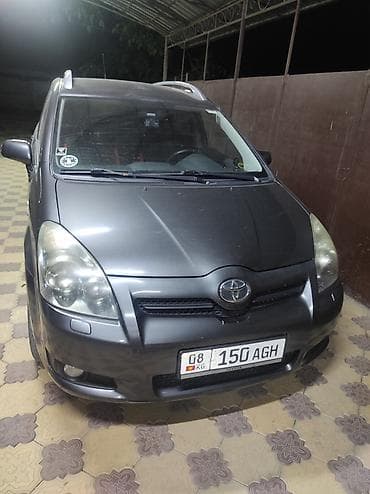 на corolla: Toyota Corolla Verso: 2009 г., 2.2 л, Механика, Дизель, Минивэн — 3