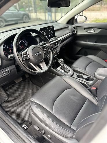 продаю жип: Kia K3: 2020 г., 1.6 л, Автомат, Бензин — 9
