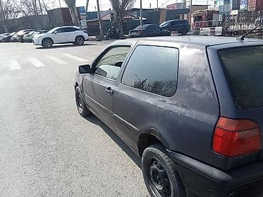 битый гольф: Volkswagen Golf: 1992 г., 1.8 л, Ручные, Бензин, Хэтчбэк — 4