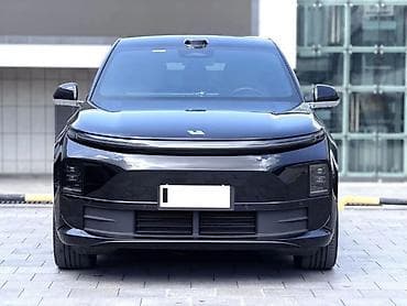 byd e9: Lixiang L6: 2025 г., Гибрид — 9