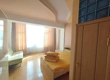 80: 🏡 Сдается просторная квартира в центре Бишкека! 📍 Адрес: ул — 2