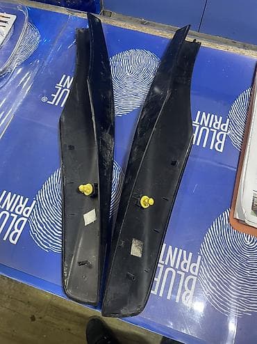 grand cherokee: Продаю крышки Релинга лексус рх300,350 комплект — 2