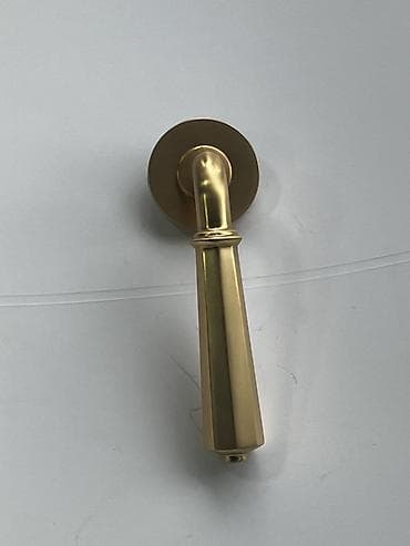 Дверная ручка, Для межкомнатных дверей, Металлические, Без установки