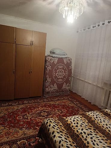 Үйлөр: 70 м², 5 бөлмө — 5