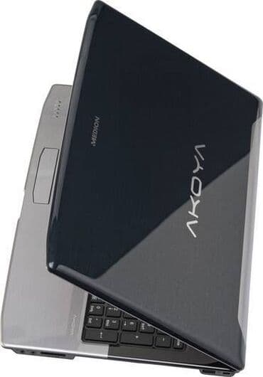 ноутбук medion: Ноутбук, 4 ГБ ОЗУ, Intel Core i3, 15.6 ", Б/у, Игровой, память SSD — 1